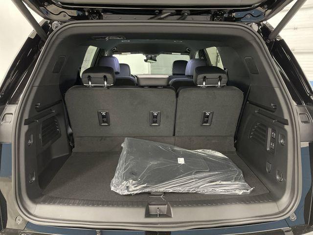 new 2025 Chevrolet Traverse car, priced at $57,594
