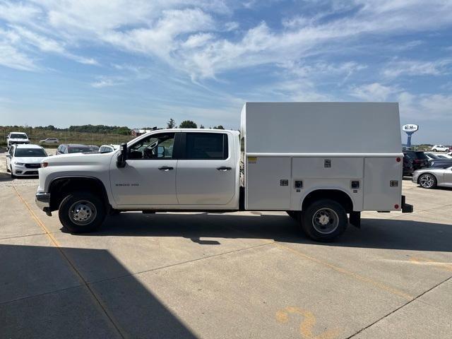 new 2024 Chevrolet Silverado 3500 car, priced at $53,040