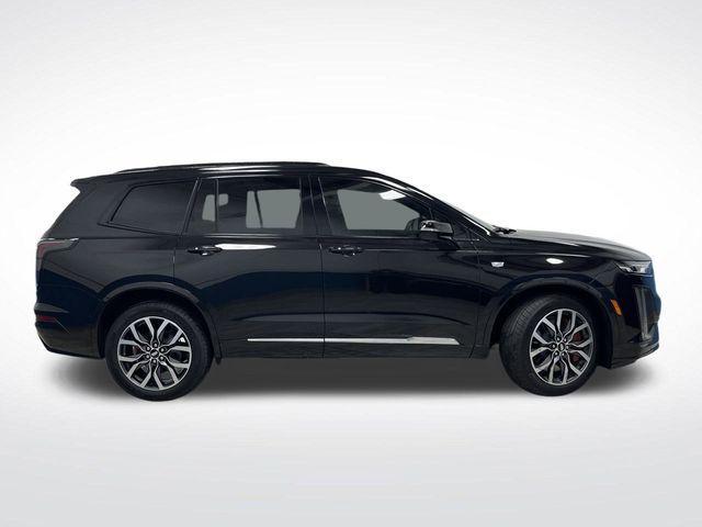 used 2024 Cadillac XT6 car, priced at $47,010