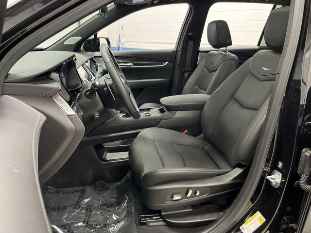 used 2024 Cadillac XT6 car, priced at $47,010