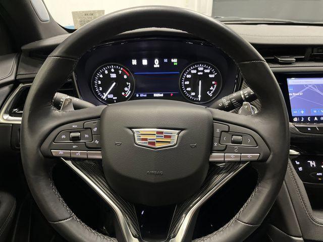 used 2024 Cadillac XT6 car, priced at $47,010