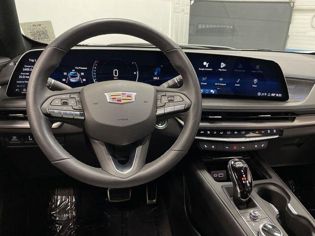 used 2024 Cadillac XT4 car, priced at $36,889