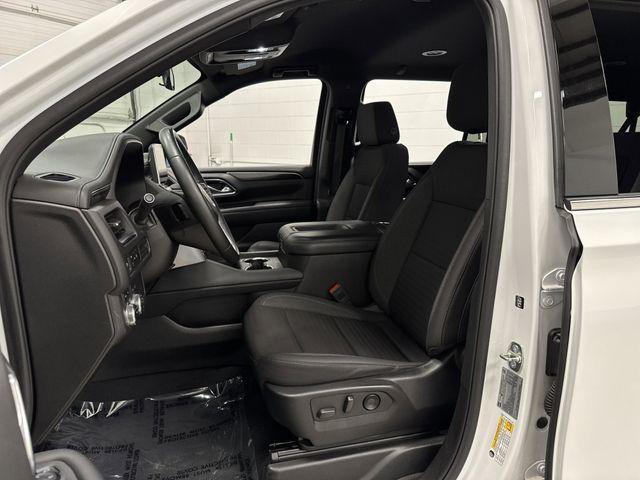 used 2024 GMC Yukon XL car, priced at $53,495