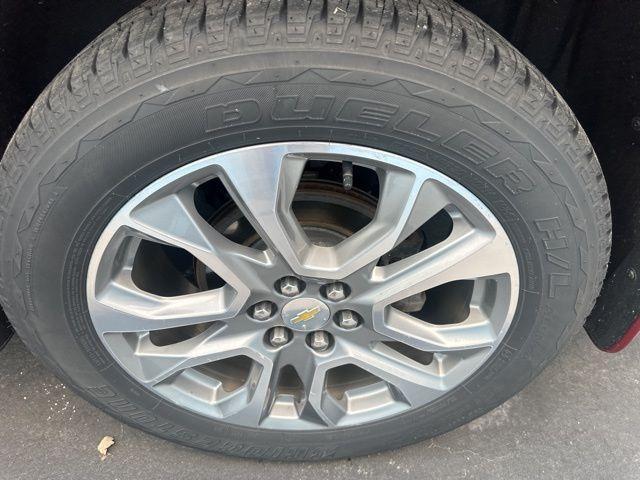 used 2020 Chevrolet Traverse car, priced at $23,997