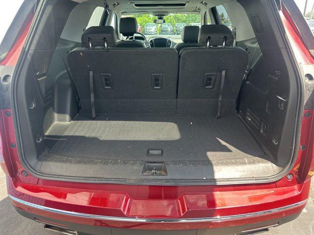 used 2020 Chevrolet Traverse car, priced at $23,997