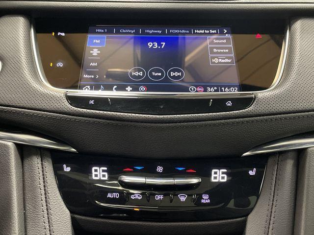used 2022 Cadillac XT5 car, priced at $34,150