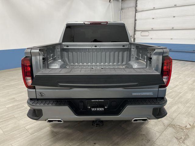used 2023 GMC Sierra 1500 car, priced at $46,560