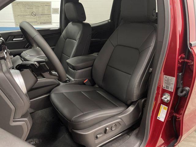 new 2025 Chevrolet Colorado car, priced at $44,634