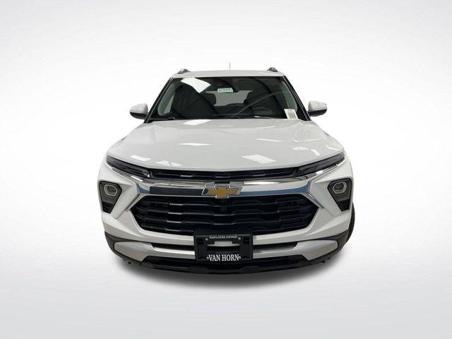 new 2026 Chevrolet TrailBlazer car, priced at $28,413