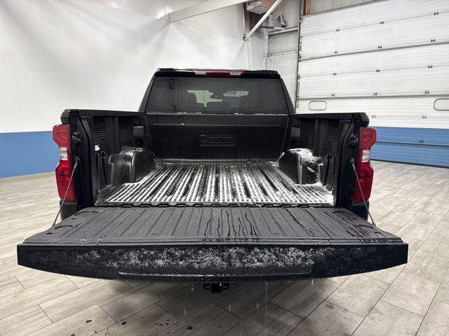 used 2025 Chevrolet Silverado 1500 car, priced at $43,995