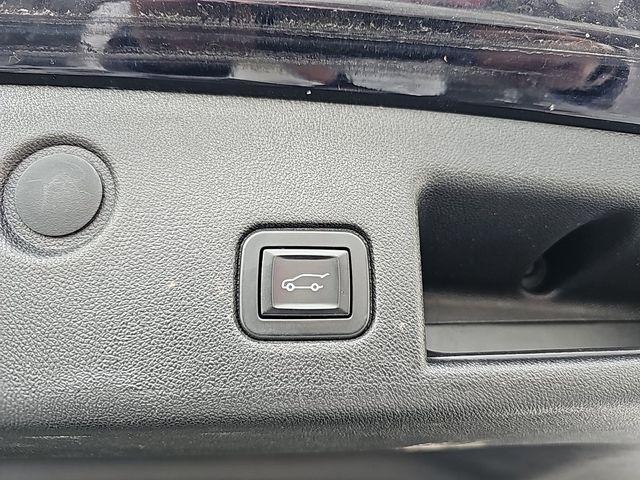used 2020 Chevrolet Equinox car, priced at $18,689