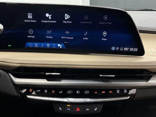 used 2024 Cadillac XT4 car, priced at $36,559