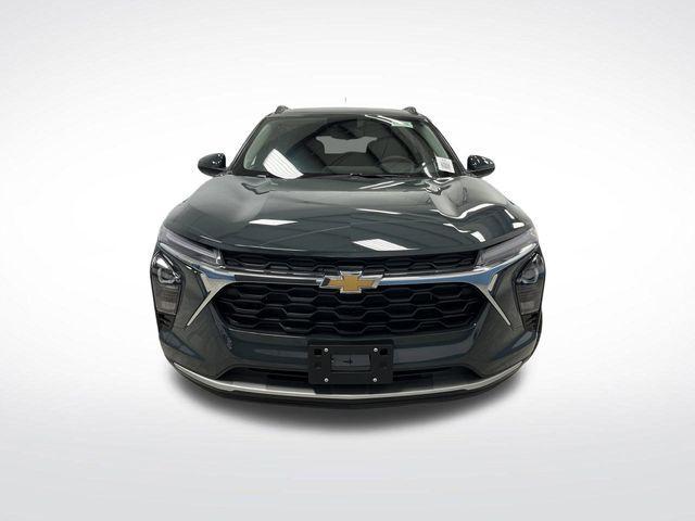 new 2025 Chevrolet Trax car, priced at $24,690