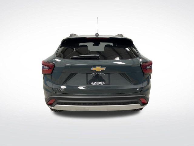new 2025 Chevrolet Trax car, priced at $24,690
