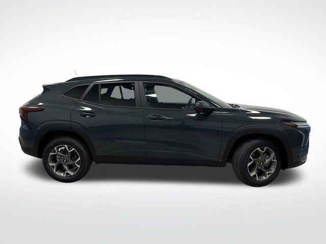 new 2025 Chevrolet Trax car, priced at $24,690