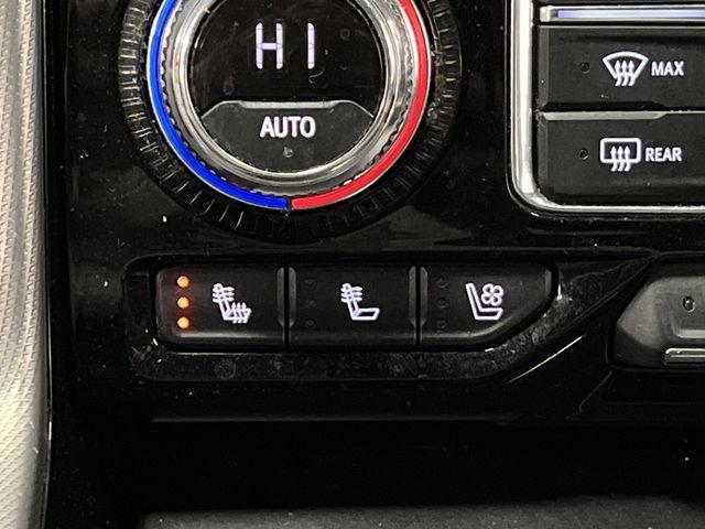 used 2022 GMC Yukon car, priced at $57,695