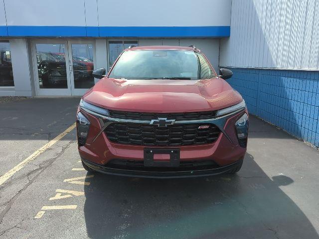 used 2025 Chevrolet Trax car, priced at $25,882