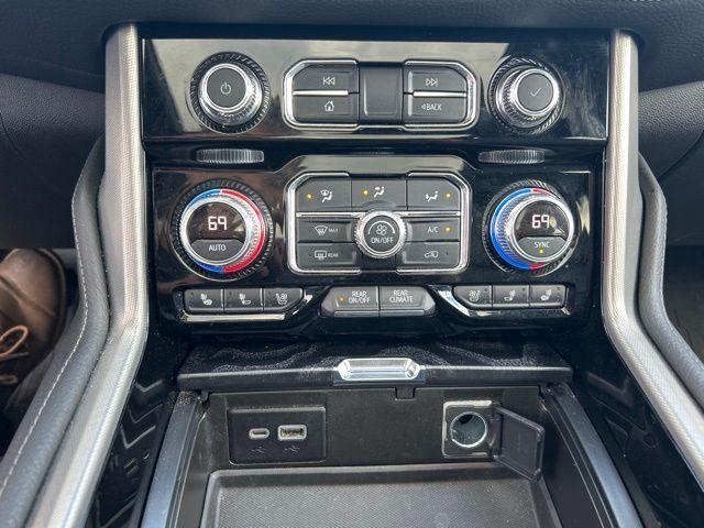 used 2022 GMC Yukon XL car, priced at $52,643