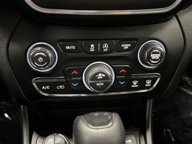 used 2021 Jeep Cherokee car, priced at $24,404