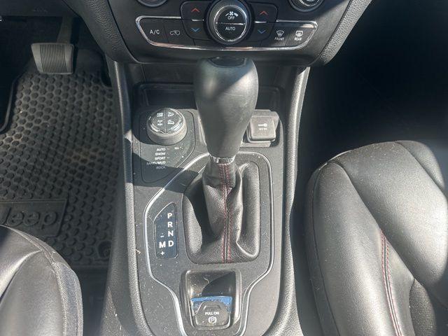 used 2021 Jeep Cherokee car, priced at $25,551
