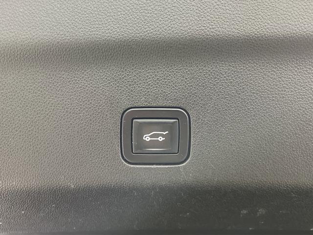 used 2022 Chevrolet Tahoe car, priced at $43,162