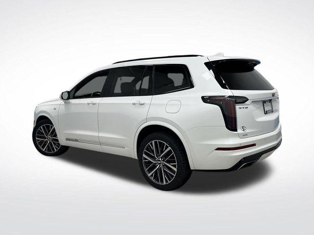 used 2023 Cadillac XT6 car, priced at $39,514