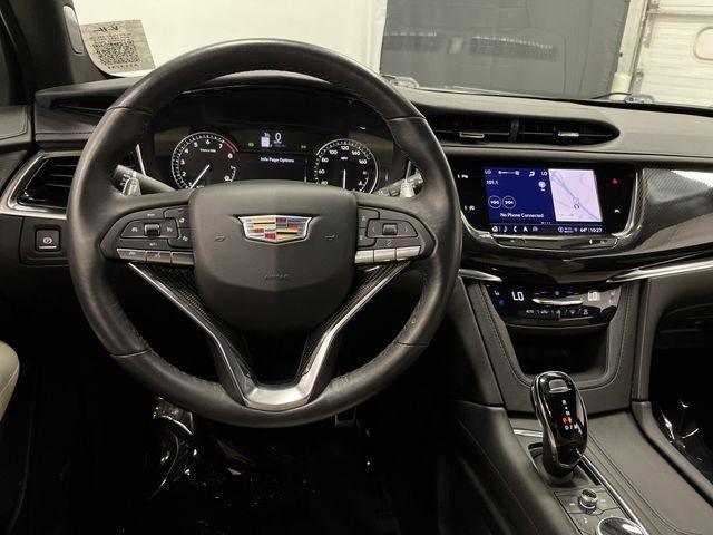 used 2023 Cadillac XT6 car, priced at $39,514