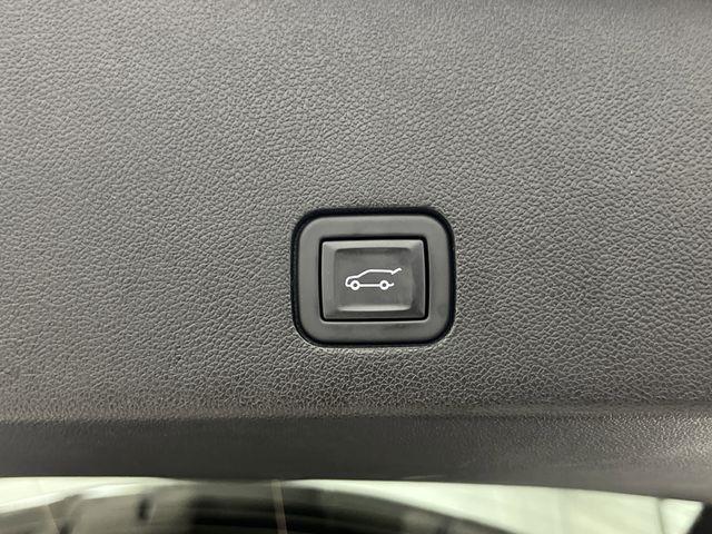 used 2023 Cadillac XT6 car, priced at $39,514