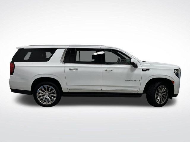 used 2022 GMC Yukon XL car, priced at $48,485