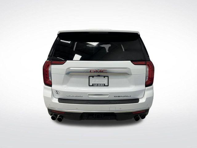 used 2022 GMC Yukon XL car, priced at $48,485