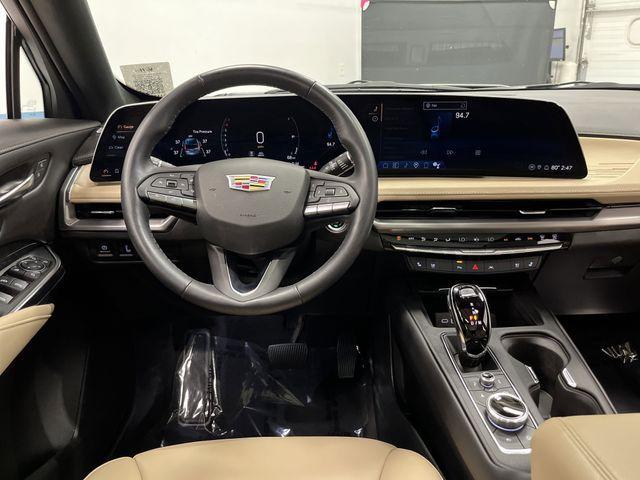 used 2024 Cadillac XT4 car, priced at $35,187