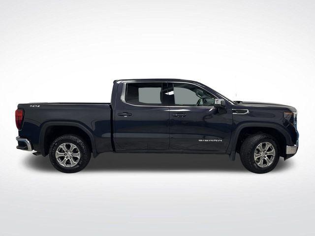 used 2024 GMC Sierra 1500 car, priced at $38,199