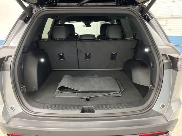 used 2025 Chevrolet Equinox car, priced at $31,029