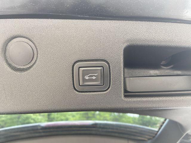 used 2022 Chevrolet Equinox car, priced at $23,953