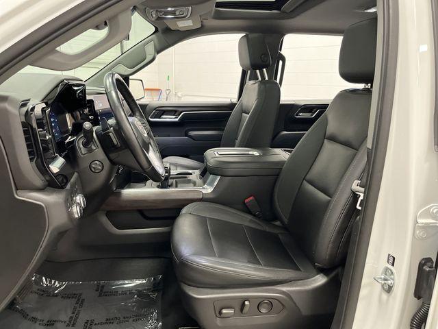 used 2022 GMC Sierra 1500 car, priced at $40,599