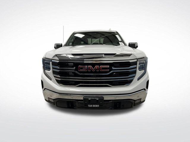 used 2022 GMC Sierra 1500 car, priced at $40,599