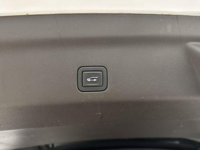 used 2023 GMC Yukon car, priced at $49,879