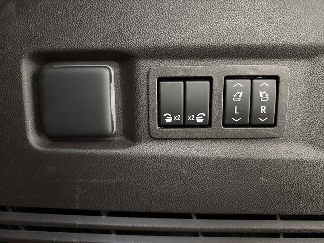 used 2023 GMC Yukon car, priced at $49,879