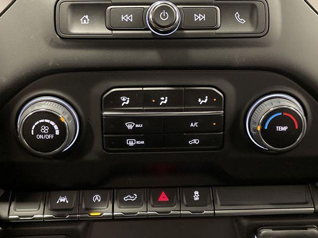 new 2025 Chevrolet Silverado 1500 car, priced at $40,671