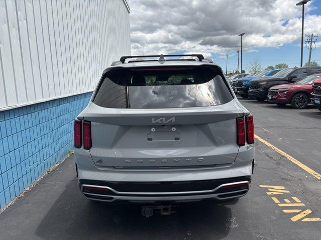 used 2022 Kia Sorento car, priced at $27,586
