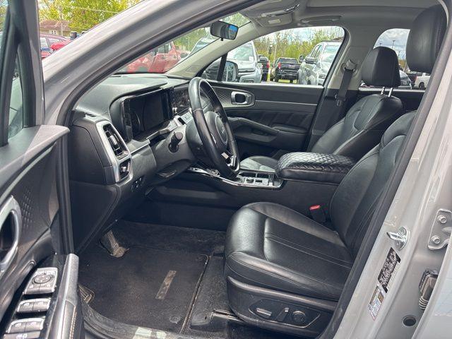used 2022 Kia Sorento car, priced at $27,586