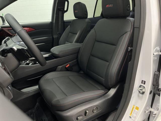 used 2024 Chevrolet Traverse car, priced at $45,950