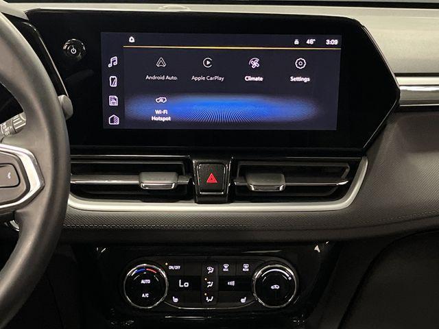 used 2024 Chevrolet TrailBlazer car, priced at $23,795