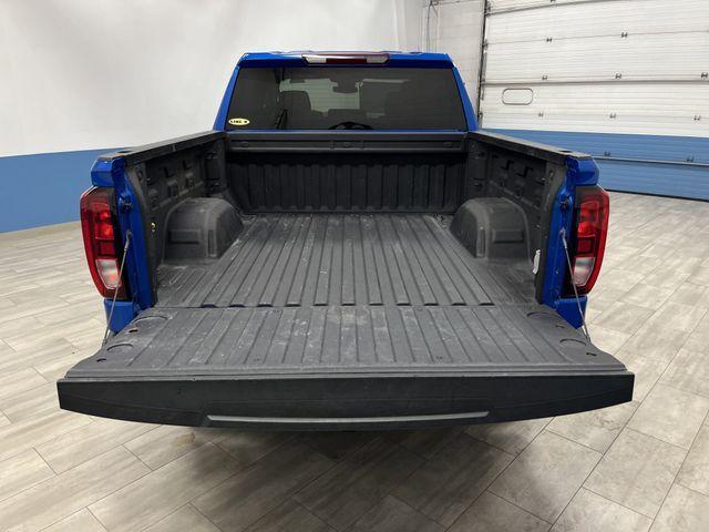 used 2022 GMC Sierra 1500 car, priced at $39,178