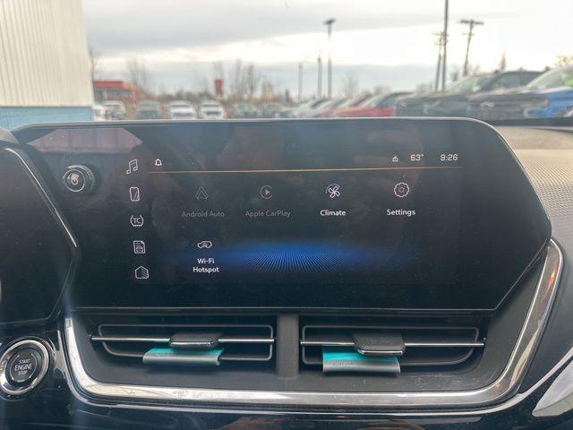 used 2024 Chevrolet Trax car, priced at $23,554