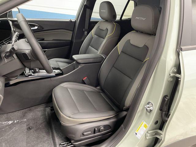 new 2025 Chevrolet Trax car, priced at $25,672