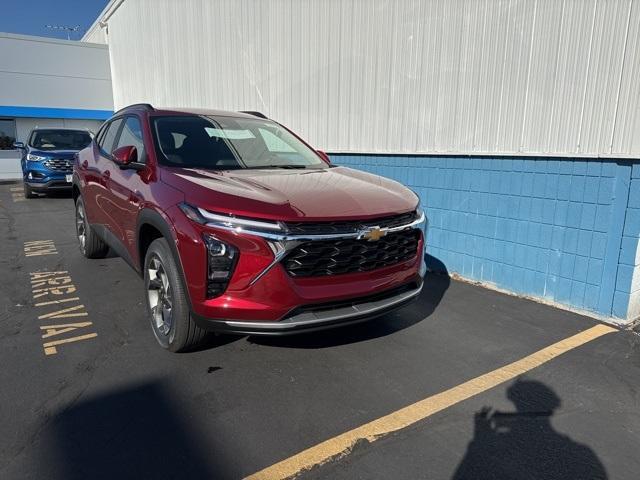 new 2025 Chevrolet Trax car, priced at $25,087