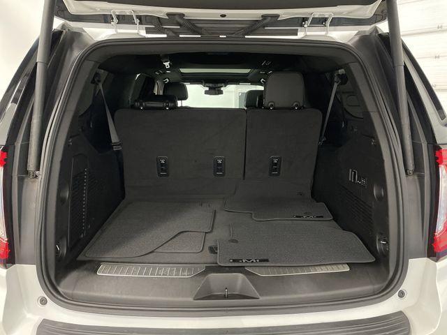 used 2023 GMC Yukon XL car, priced at $62,093