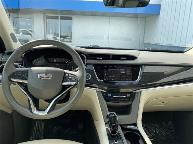 used 2021 Cadillac XT6 car, priced at $27,244