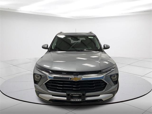 new 2024 Chevrolet TrailBlazer car, priced at $27,355